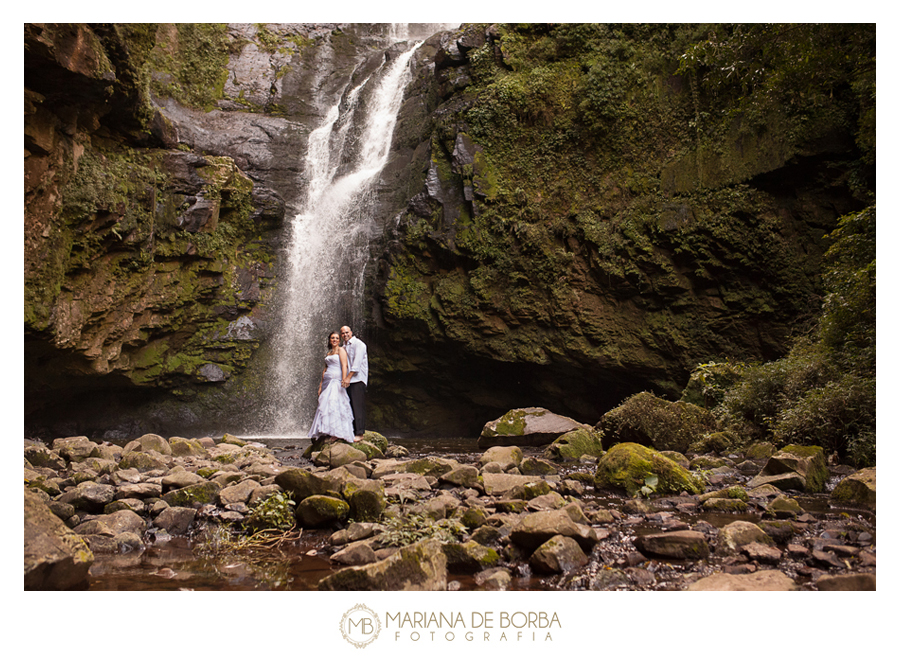 trash the dress deise e claudio sao francisco de paula fotografo sao leopoldo (12)