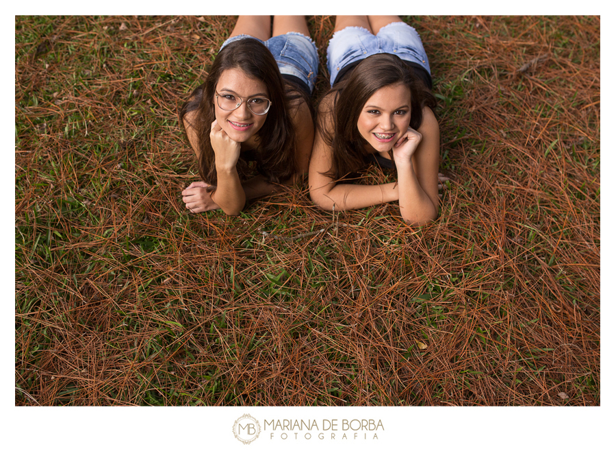 ensaio externo sao francisco de paula  15 anos bruna e eduarda gemeas fotografo sao leopoldo (6)