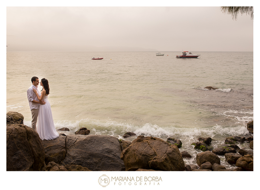 ensaio casal trash the dress bombinhas praia fotografo sao leopoldo (2)