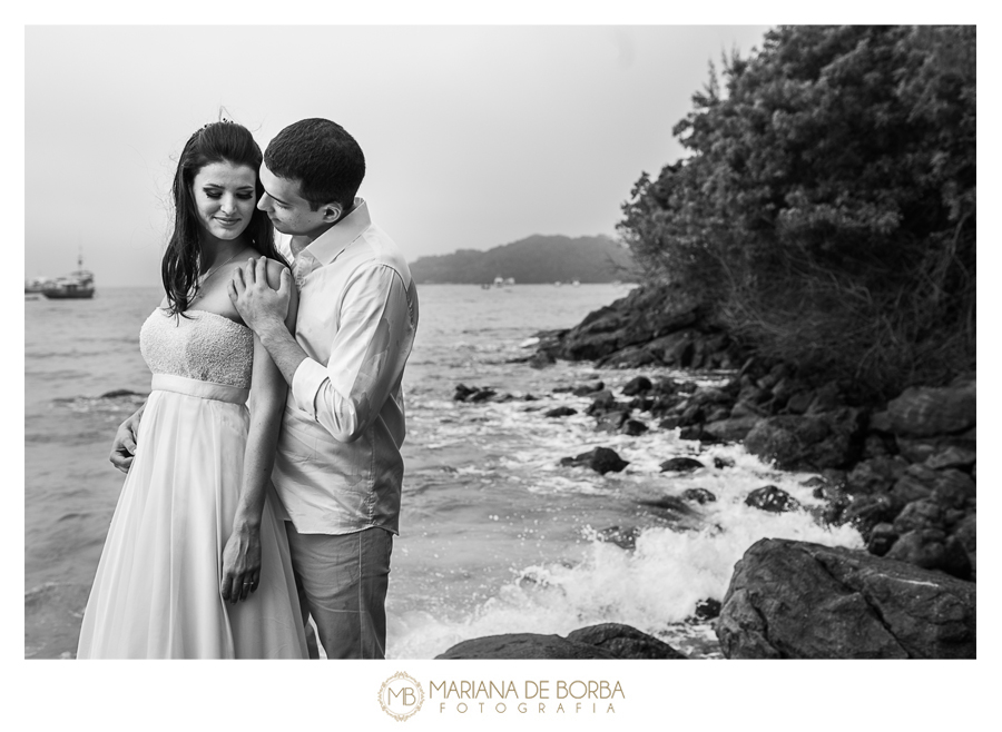 ensaio casal trash the dress bombinhas praia fotografo sao leopoldo (3)