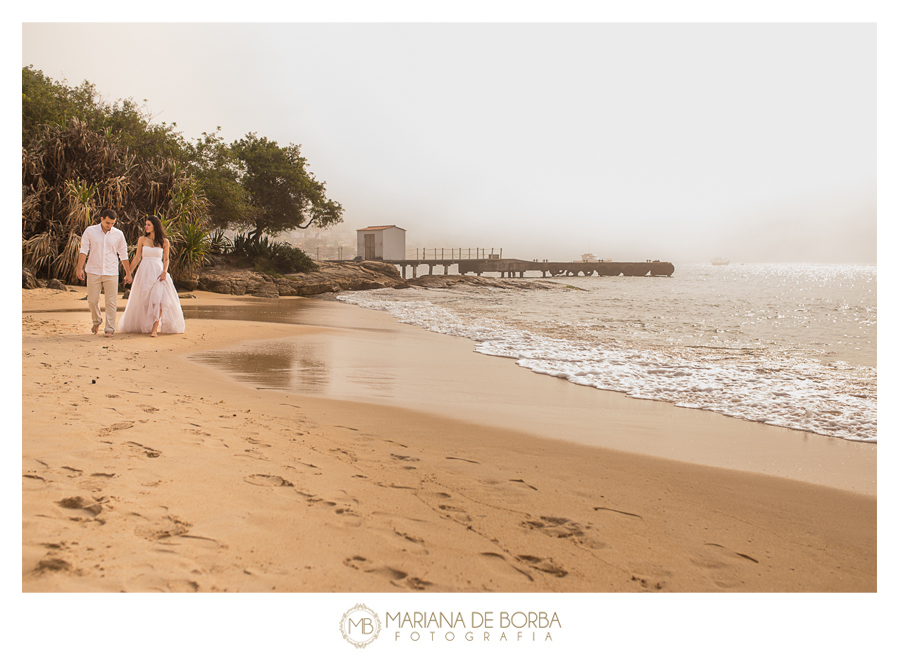 ensaio casal trash the dress bombinhas praia fotografo sao leopoldo (7)