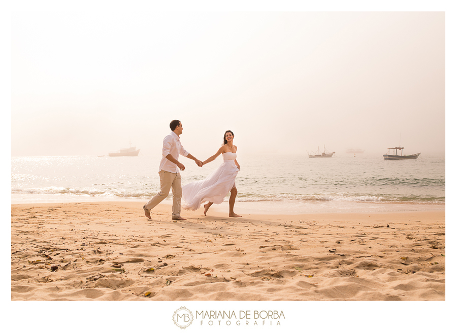 ensaio casal trash the dress bombinhas praia fotografo sao leopoldo (9)