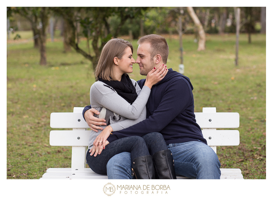 mini ensaio externo casal fernanda e felipefotografo casamento  sao leopoldo (4)