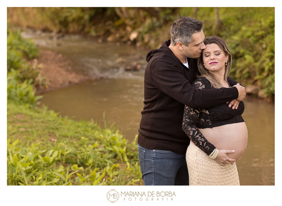 ensaioexterno-gestante-karina-e-rafael-esperando-murilo-picada-cafe-ivoti-fotografo-familia-sao-leopoldo-9