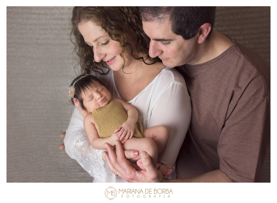 luana-ensaio-newborn-menina-11-dias-fotografo-sao-leopoldo-15